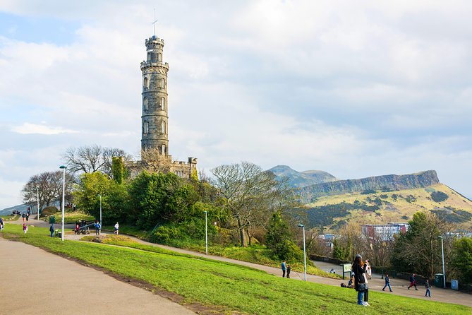Royal Edinburgh Ticket - Hop-On Hop-Off and Attraction Admissions - Edinburgh Castle entry: why the prepaid access is worth your time
