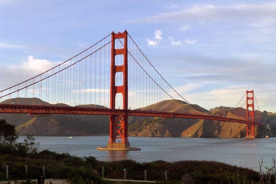 San Francisco: Hop-On Hop-Off Tour with Optional Night Tour - Audio Guide and Live Narration: Using the Commentary Without Getting Overwhelmed