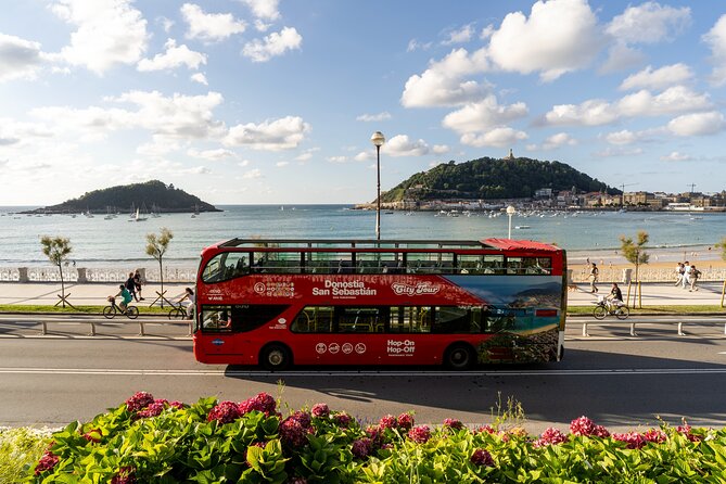 San Sebastian Hop On Hop Off Sightseeing Tour - Getting on and off: practical tips that save time