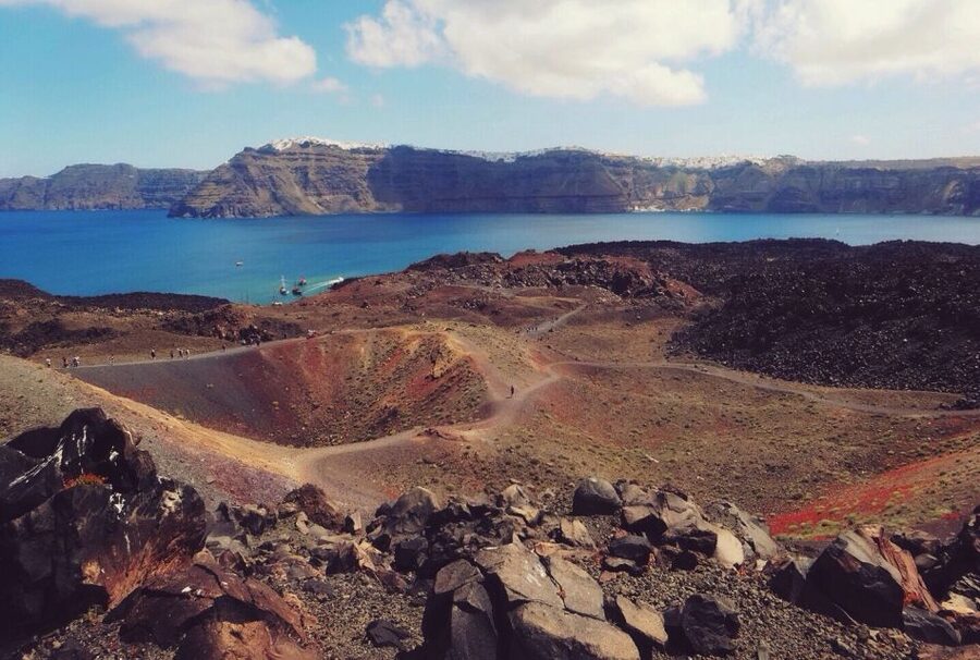 Santorini 2-Day Combo: Volcano Boat Cruise & Island Bus Tour - Should you book the NST Santorini 2-Day Combo?