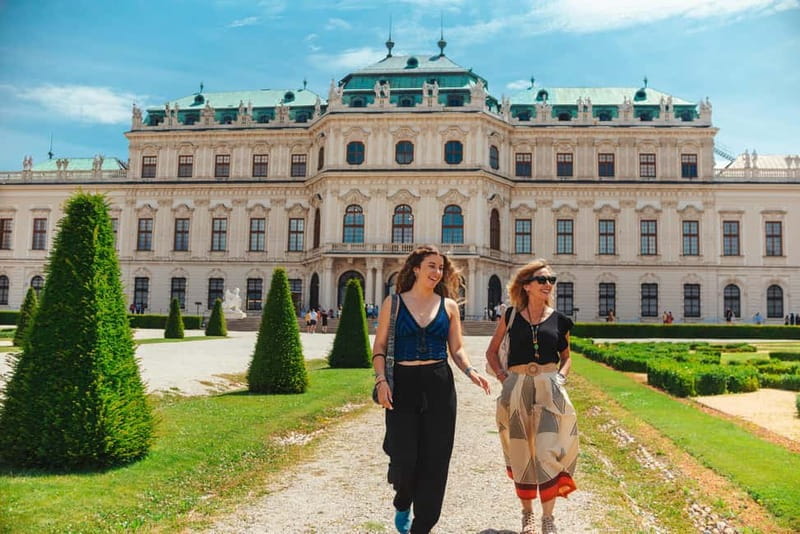 Schönbrunn, Belvedere, HOP ON HOP OFF - Vienna FLEXI Pass - Price and value: when $93 is likely a win