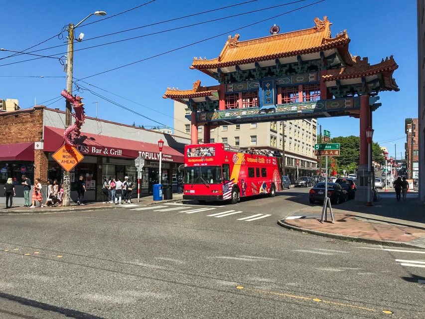 Seattle: City Sightseeing Hop-On Hop-Off Bus Tour - Finding the Start at 600 Broad Street (and Boarding Mid-Route)