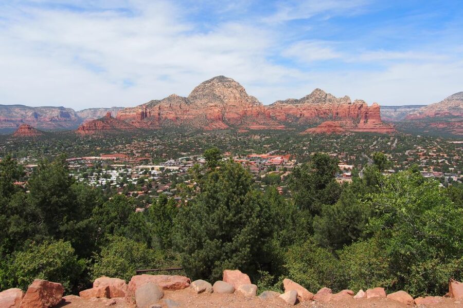 Sedona Mini Coach Tour - Sedona Airport area: the 365-degree view lesson