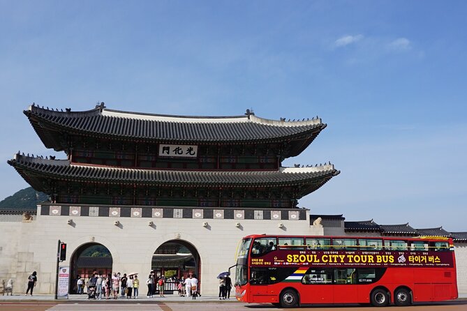 Seoul Hop-On Hop-Off Downtown Palace Course - Price and Value: When $38 Makes Sense