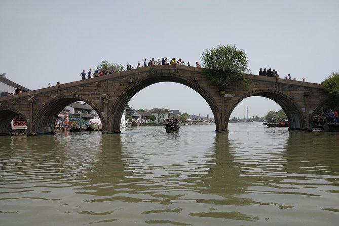 Shanghai Bus Tour:Yu Garden,Chenghuang,Zhujiajiao Water Town,Bund - Where you meet, how the day moves, and what to bring