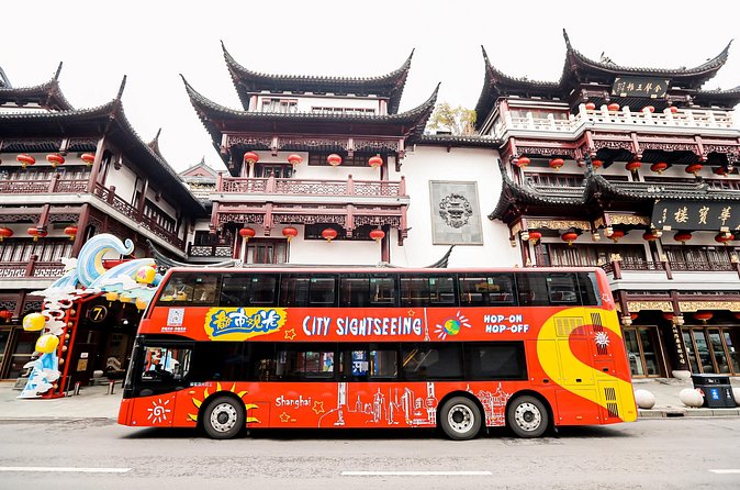 Shanghai City Sightseeing Bus Hop On Hop Off City Tour - When Skyline Stops Matter: Oriental Pearl and Jin Mao