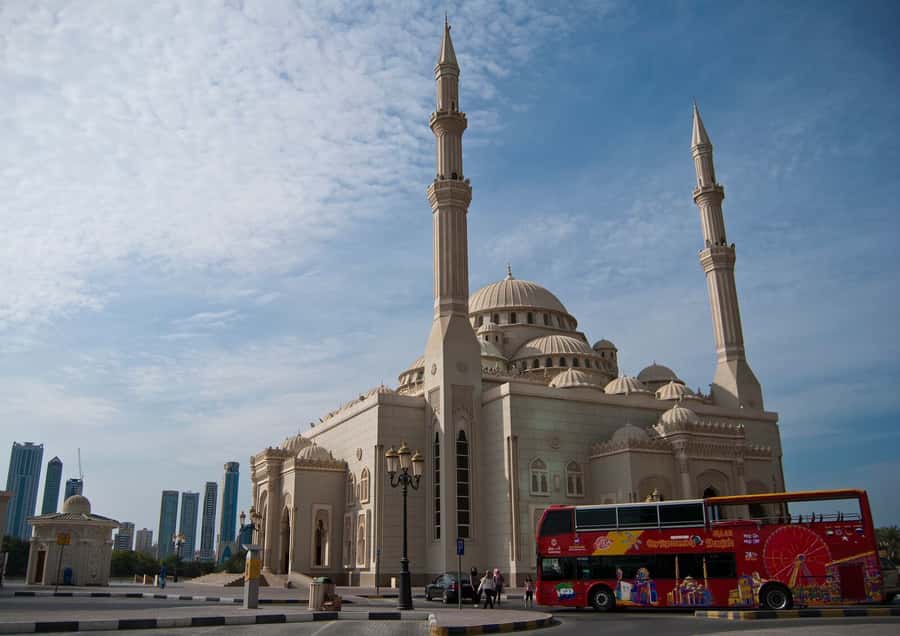 Sharjah: City Sightseeing Hop-On Hop-Off Bus Tour - Getting oriented at Central Souq: your day’s starting line