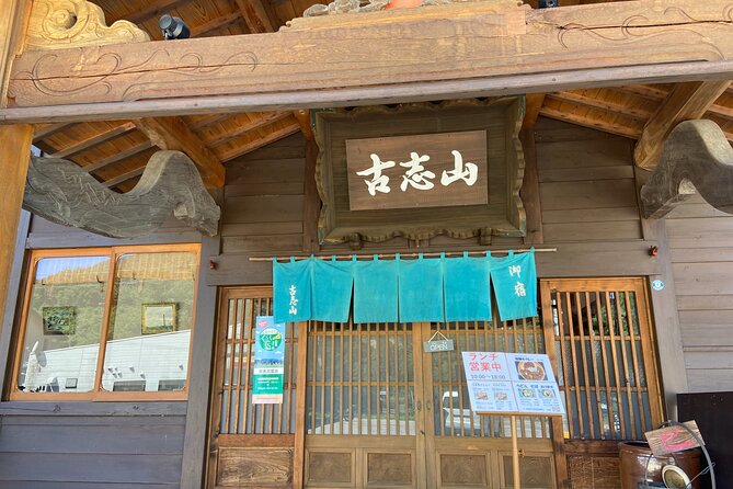 Shirakawago & Takayama Bus Tour from Nagoya w/Optional Lunch - Why Takayama and Shirakawa-go pair so well