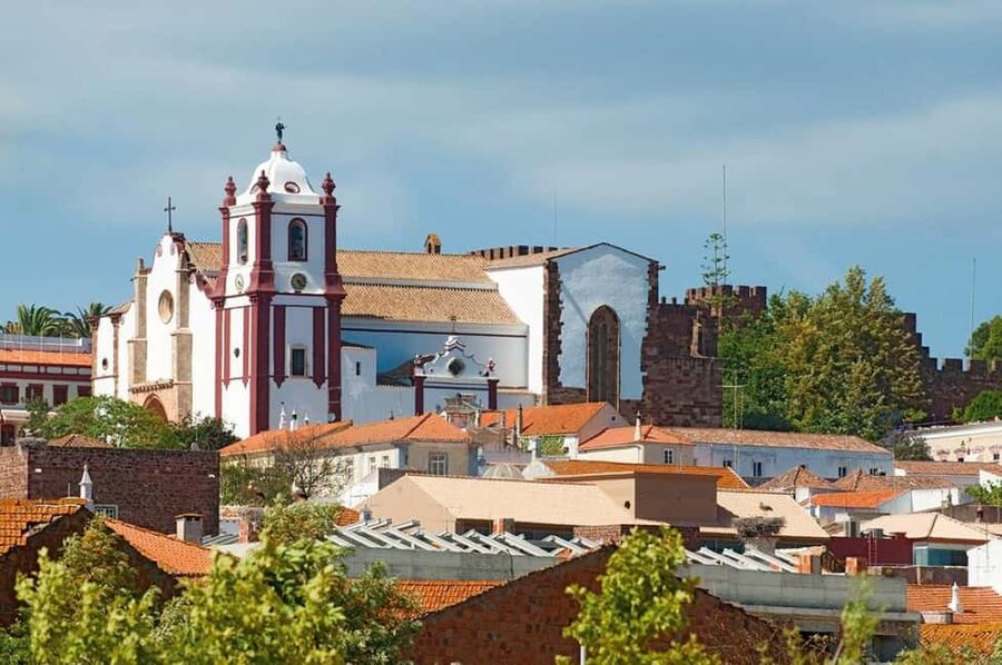 Silves and Monchique Mountain: Guided Bus Tour - Key Things to Know Before You Go