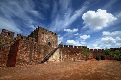 Silves and Monchique Mountain: Guided Bus Tour - Getting Picked Up: Convenience Across the Algarve
