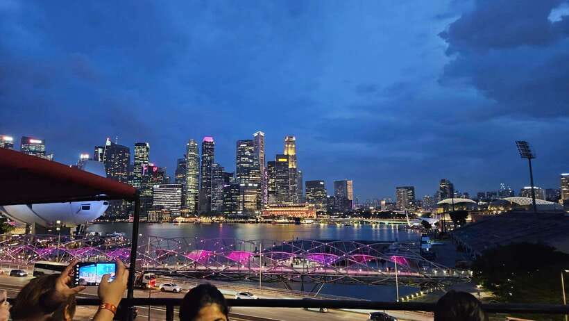 Singapore: Big Bus Night Tour by Open-Top Bus & Live Guide - How the live guide changes the whole experience