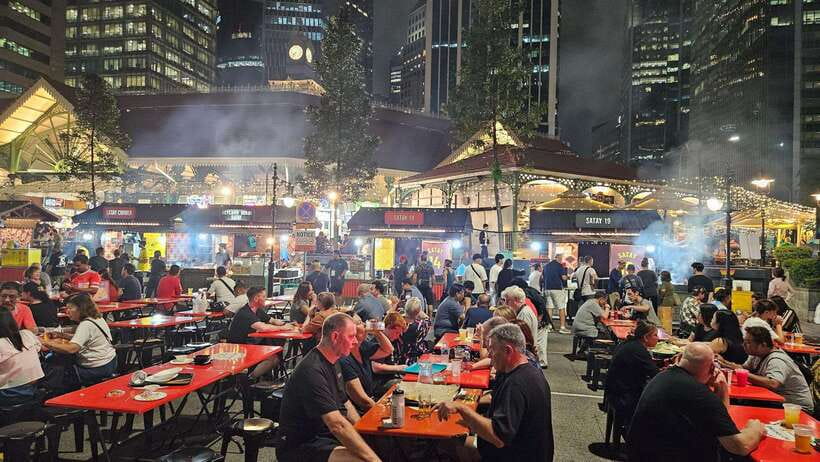 Singapore: Big Bus Night Tour by Open-Top Bus & Live Guide - Should you book the Singapore Big Bus Night Tour?