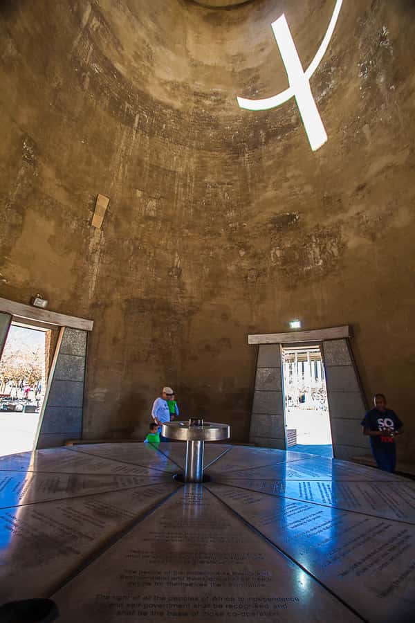 Soweto: Hop-On Hop-Off Bus, City Tour and Apartheid Museum - Vilakazi Street and Soweto’s core sights: Mandela House and Tutu House