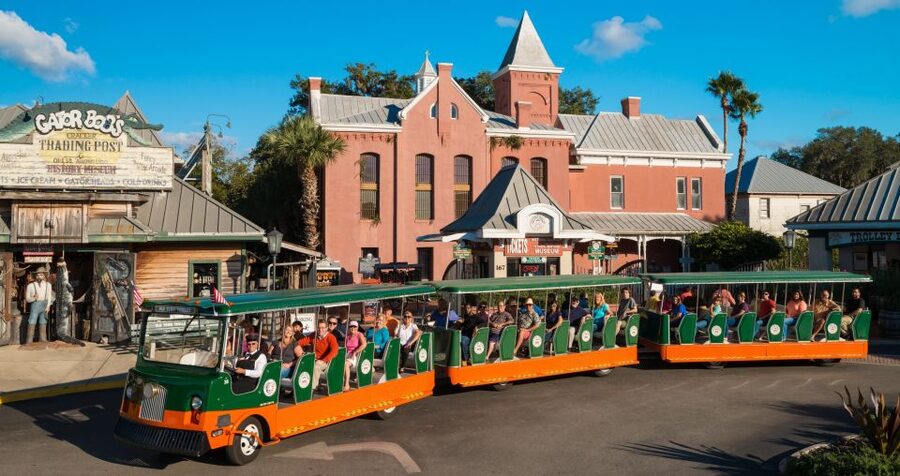 St. Augustine: Hop-on Hop-off Trolley Tour with Museum Entry - Old Town Walk Ingredients: Colonial Homes, Old Streets, and What to Watch For