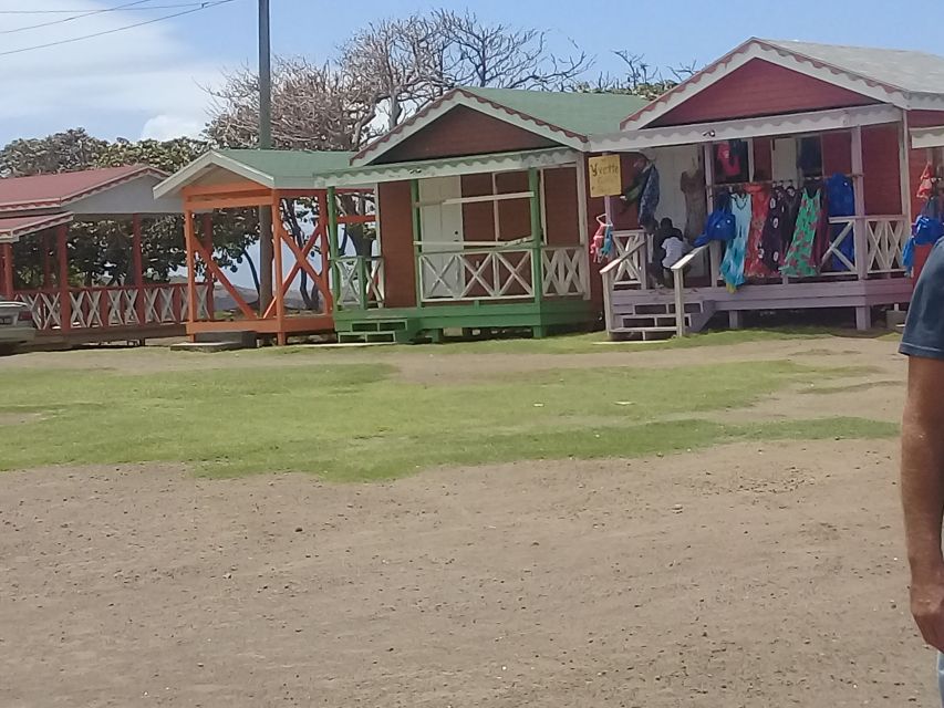 St. Kitts Island Half-Day Bus Tour - Caribelle Batik at Old Road: a rainforest factory stop you can actually enjoy