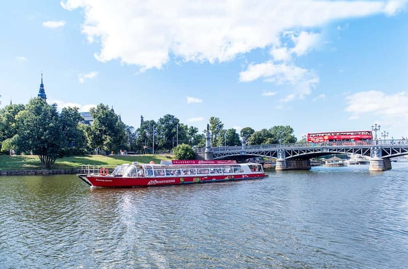 Stockholm: Hop-On Hop-Off Bus or Boat Option - Red Sightseeing in a nutshell: bus-and-boat value in 1 day