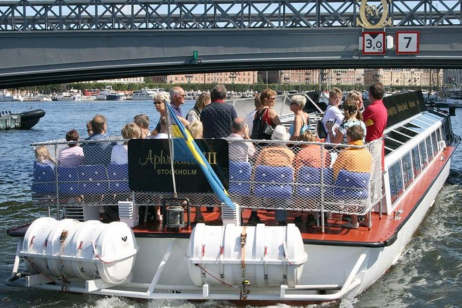 Stockholm Hop-On Hop-Off Sightseeing Cruise - Vasa Museum Stop: The Big One for History Fans
