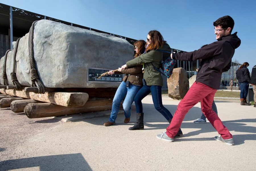 Stonehenge & Bath: Full-Day Coach Tour from London - Roman Baths option: what changes if you add admission