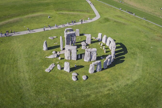 Stonehenge Inner Circle Tour - The Slaughter Stone and Heel Stone: the details that turn into meaning