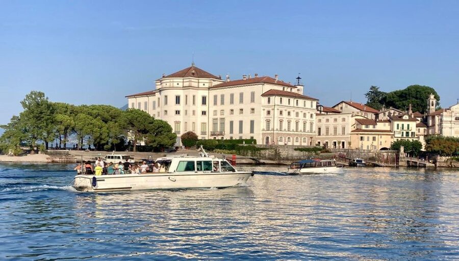 Stresa: Isola Madre and Isola Bella Hop-On Hop-Off Boat Tour - Isola Bella: palace views, splendid caves, Italian-style gardens, and stroll time