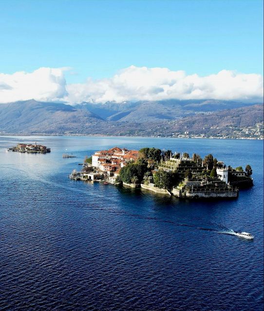 Stresa: Isola Madre and Isola Bella Hop-On Hop-Off Boat Tour - Isola dei Pescatori: the bonus stop that changes the feel of the day