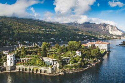 Stresa to Isola Bella Hop-On Hop-Off Boat Ticket - Getting to the Stresa ferry landing and finding the right boat