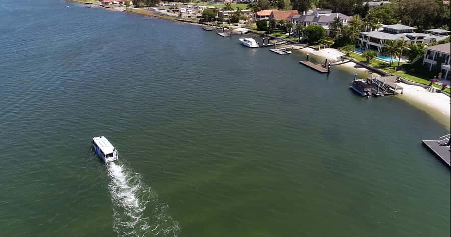 Surfers Paradise: Guided Gold Coast Amphibious Bus Tour - Should You Book This 1-Hour Amphibious Ride?