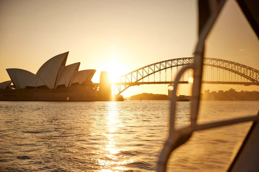 Sydney: Big Bus Panoramic Night Tour by Open-Top Bus - Price and value: is $44 for a 1.5-hour guided night tour fair?