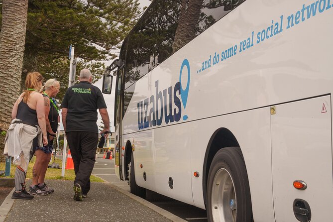 TAURANGA City & Scenic Sightseeing 2-hour Local Bus Tour - Harbour Drive and Mount Main Beach: Coastal Glamour in a Few Quick Stops