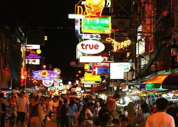 The Best Bangkok Hop-On Hop-Off Bus Tour - Bangkok by Double-Decker: how the Elephant GoGo hop-on pass works