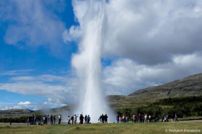 The Golden Circle Guided Bus Tour from Reykjavik - Pickup, meeting point, and the one place logistics can bite