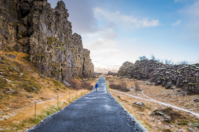 The Golden Circle Guided Bus Tour from Reykjavik - How the guide and driver shape your day