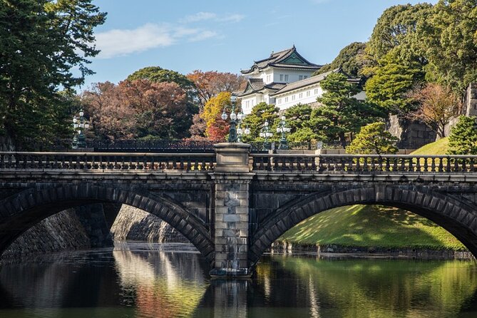 Tokyo 1-Day Bus Tour, pickup from 28 designated hotels in Tokyo - Imperial Palace loop and Ginza: history with a lunch stop
