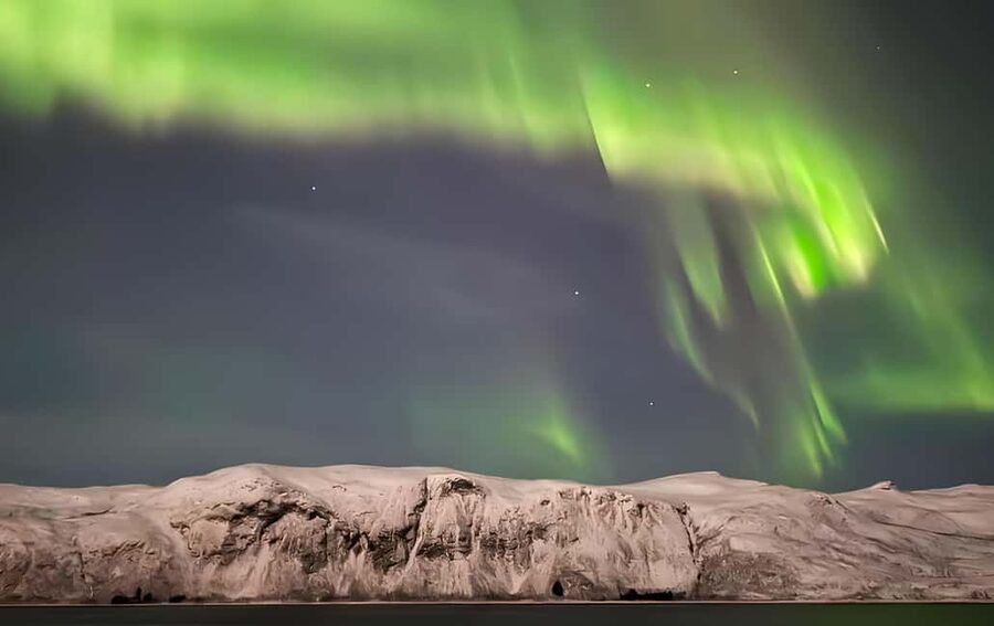 Tromsø: Northern Lights Bus Tour with Free Photography - Meeting Point and Bus Comfort: Your Day’s Real Starting Line