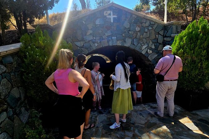 Troodos Mountains, Kykkos and Omodos Bus Tour from Paphos - Pedoulas: optional Cypriot buffet lunch and wine tasting