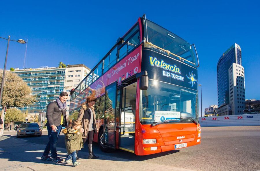 Valencia: 24 or 48-Hour Hop-on Hop-off Bus Ticket - Quick Highlights: Why This Hop-On Bus Feels Worth It