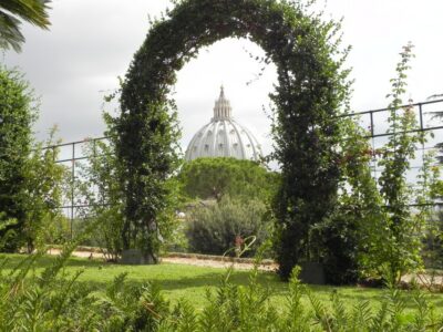 Vatican: Vatican Gardens with Bus Tour & Vatican Museums - Where you meet and the handoff to Vatican staff
