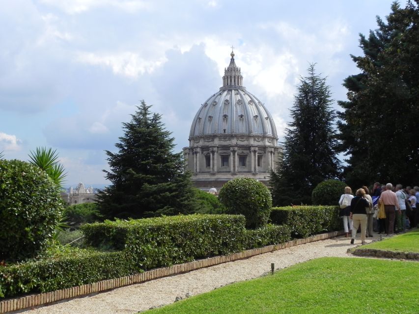 Vatican: Vatican Gardens with Bus Tour & Vatican Museums - Exploring the Vatican Gardens on your own: quieter, greener Vatican time