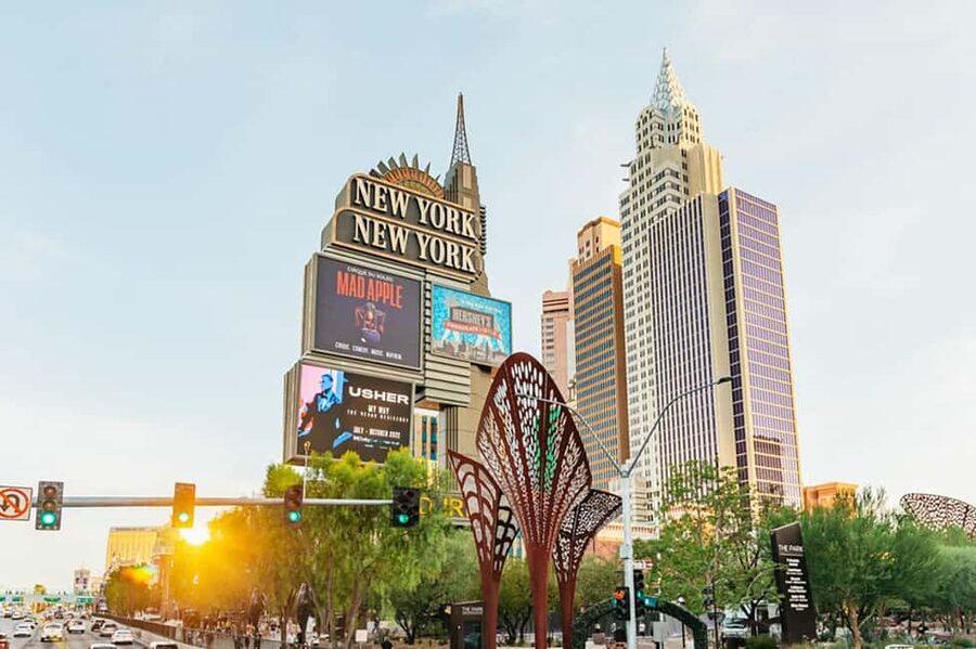 Vegas Explorer: Hop-On Hop-Off Adventure at Your Own Pace - Vegas Late Night Tour at 10:15pm and the sign photo stop