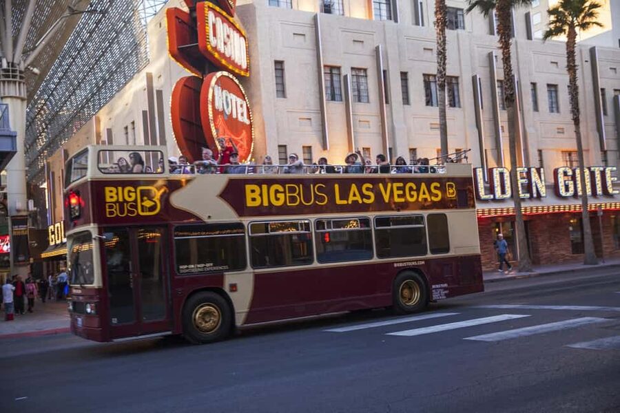 Vegas: Madame Tussauds, High Roller, & Hop-on Hop-off Tour - FAQ