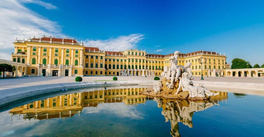 Vienna: Bus & Schönbrunn Palace Skip-the-Line Guided Tour - Price and what you actually get for $81
