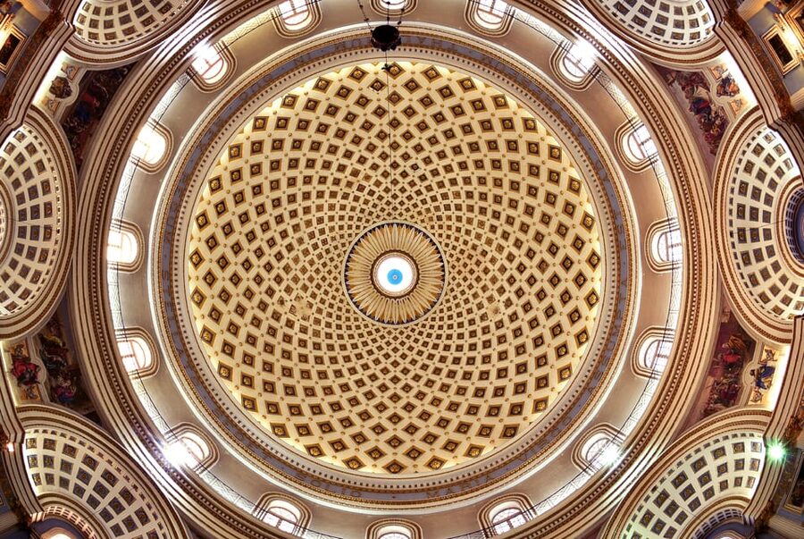 Vintage Bus Tour: Aviation Museum & Mosta Church inc Platter - What this tour feels like day-to-day