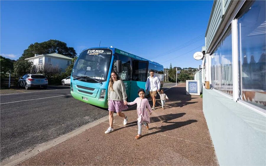 Waiheke Island: Ferry & Hop-On Hop-Off Explorer Bus Tickets - Who this Waiheke Explorer bus day trip fits best