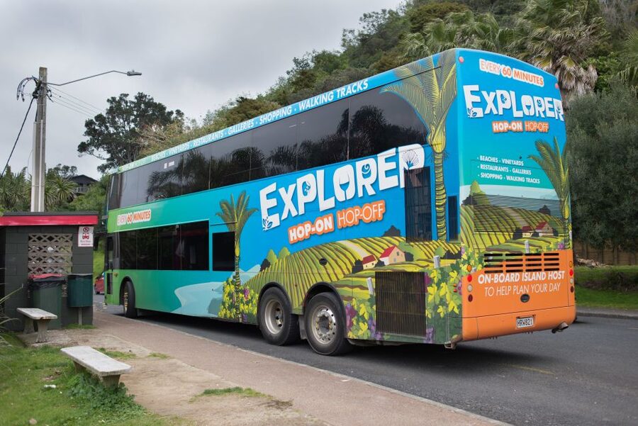 Waiheke Island: Ferry & Hop-On Hop-Off Explorer Bus Tickets - Olive oil, lunch, and village time in Oneroa