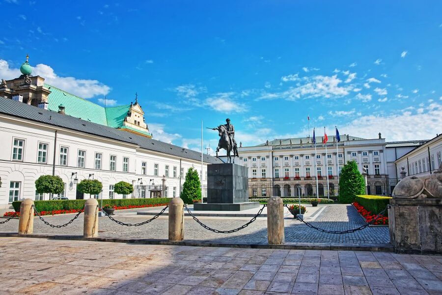 Warsaw: 3-Hour Panoramic City Bus Tour with Pickup - What’s included (and what’s not): plan your day like a local