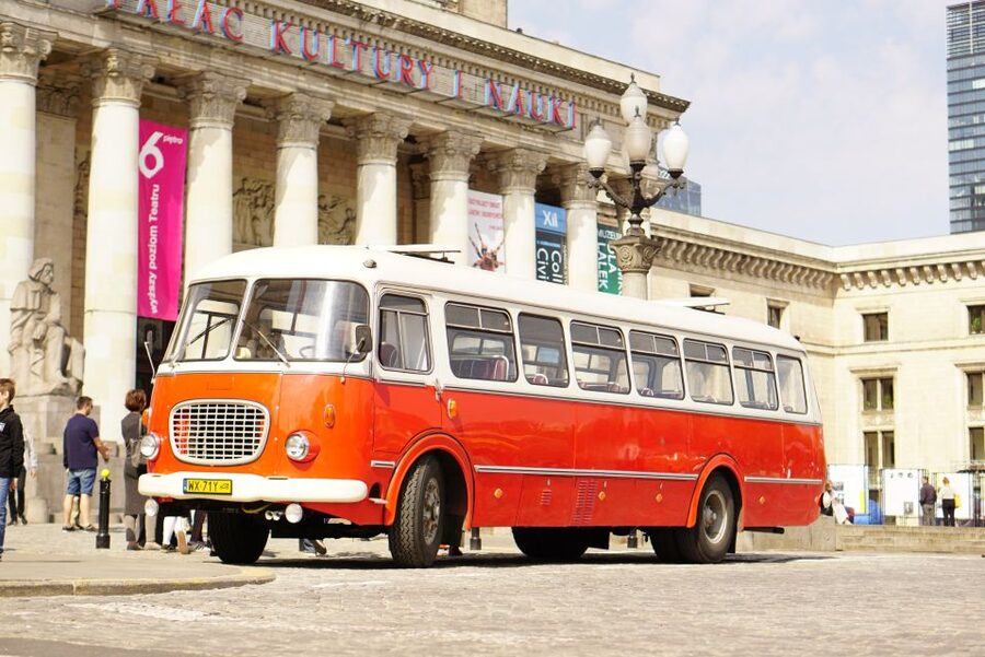 Warsaw: Highlights Guided Retro Bus Tour - Old Town on foot: Castle Square, Sigismund’s Column, and the Mermaid