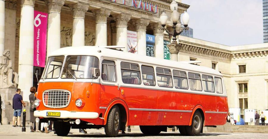 Warsaw: Highlights Guided Retro Bus Tour - Where the tour starts: Palace of Culture and Science at 2 PM