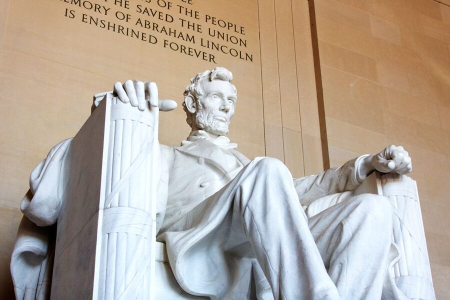 Washington DC: Bus Tour to the Highlights of the Capital - World War II and World War I memorials: built for reflection, not speed