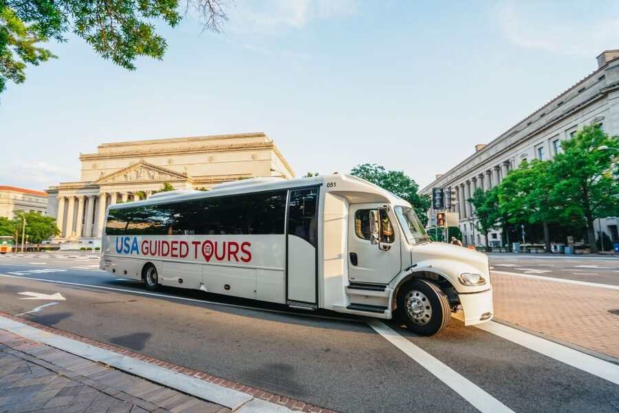 Washington DC: National Mall Night Bus Tour - Price and Value: Is $55 Worth 3 Hours of Lit-Up DC?