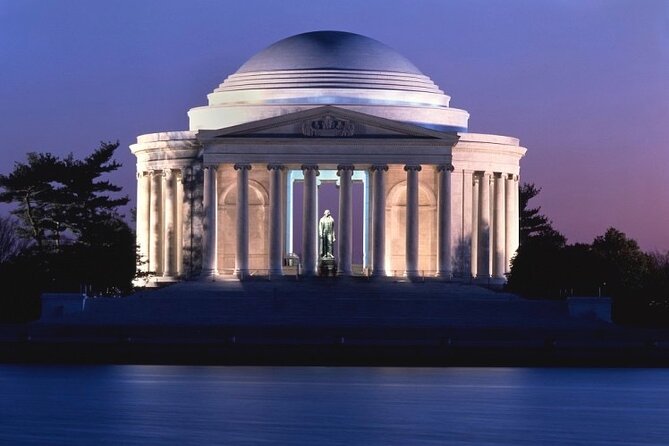 Washington DC Night-Time City Bus Tour with Optional Mount Vernon - Stop-by-Stop Guide: White House, Lincoln Memorial, and U.S. Capitol